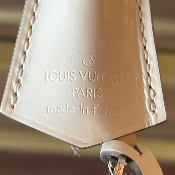 LOUIS VUITTON Ivory Epi Leather Montaigne PM Satchel - Picture 6 of 16